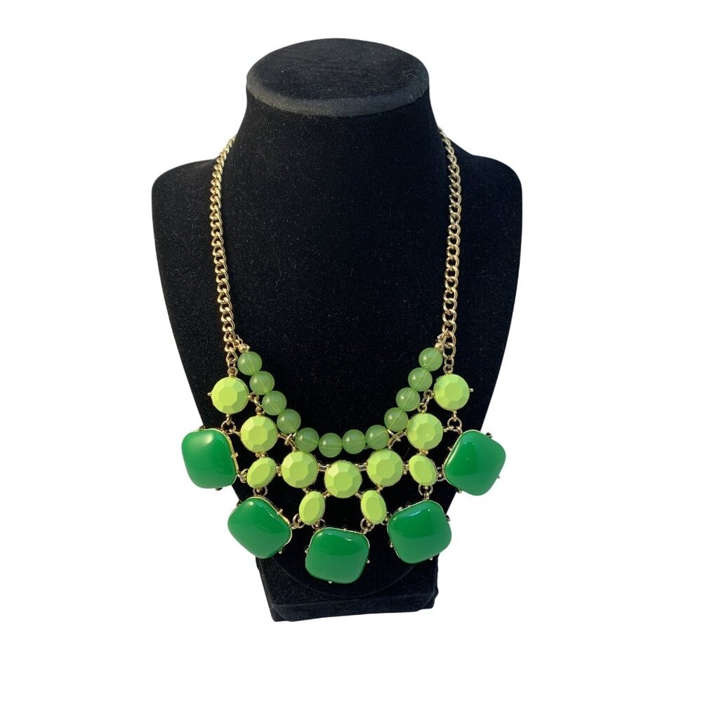Vintage Green Layered Lucite Statement Bib Necklace Gold Chain (1846) - Picture 1 of 5